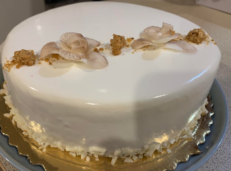 Cafe & Bistro - Helunia