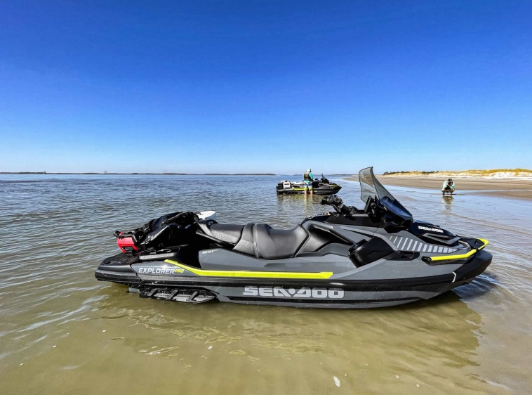 JeyJey Boats - wypożyczenie skuter&oacute;w  SEA DOO  